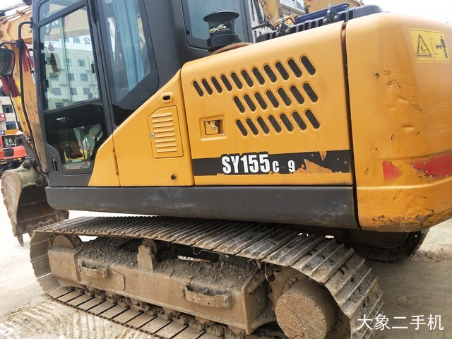 三一重工 SY135C-9 挖掘机