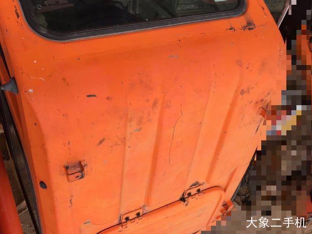 斗山 DH220-5 挖掘机