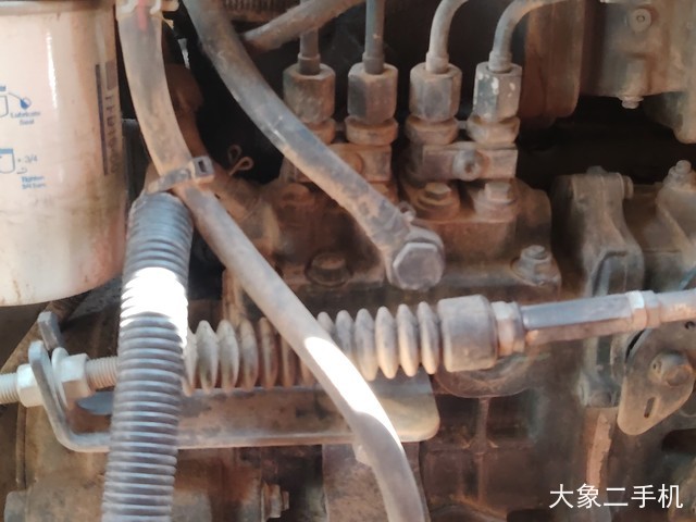 徐工 XE75D 挖掘机