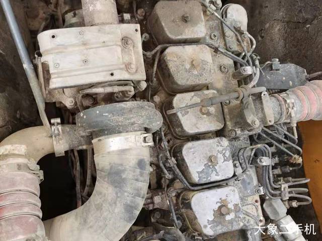 现代 R225LC-7 挖掘机