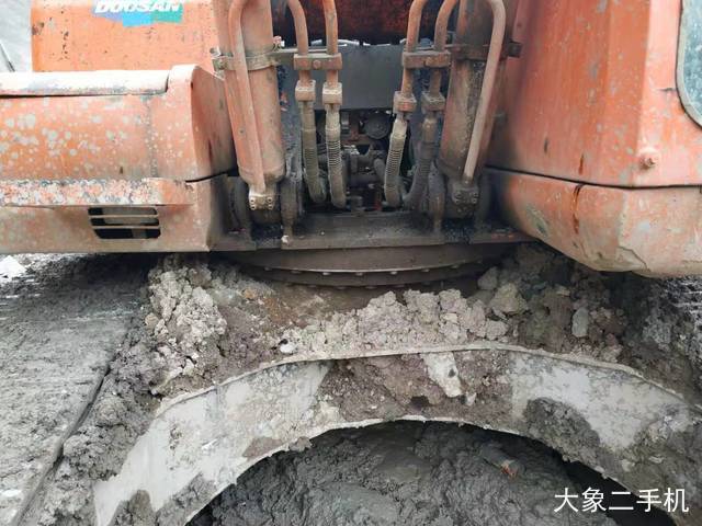 斗山 DH215-9E 挖掘机