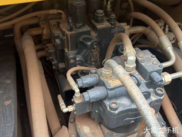 徐工 XE390CH 挖掘机