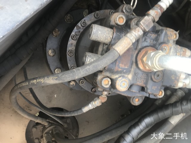 住友 SH210-5 挖掘机