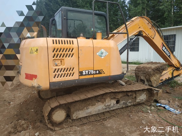 三一重工 SY65C 挖掘机