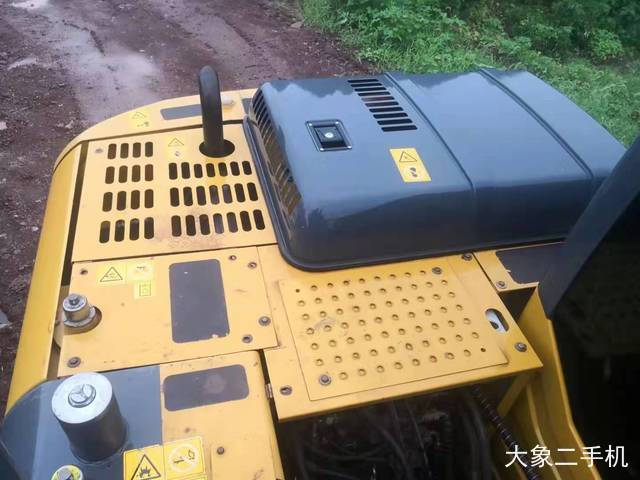 徐工 XE135D 挖掘机