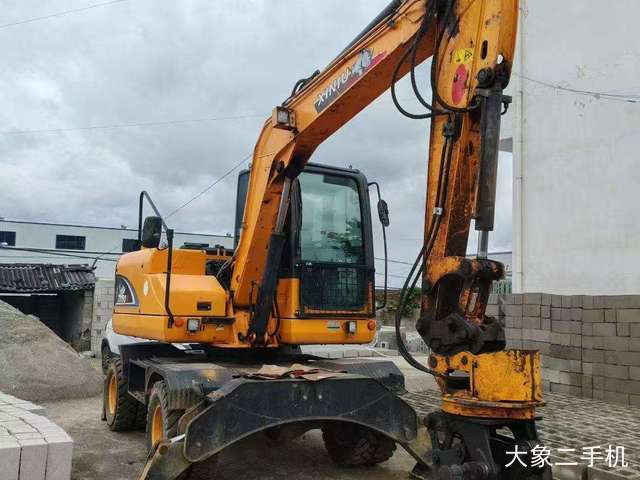 犀牛重工 XN90-Y 挖掘机