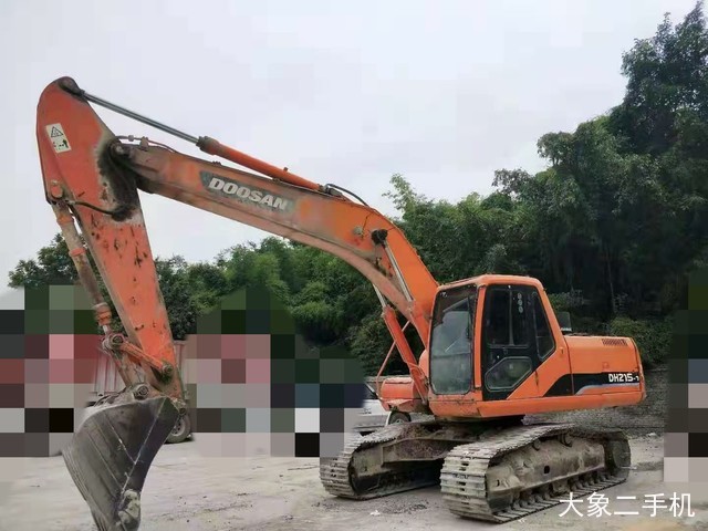 斗山 DH215-7 挖掘机