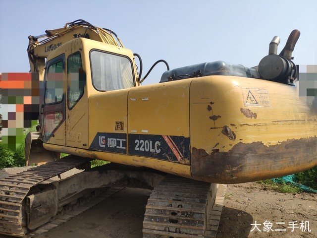 柳工 CLG200-3 挖掘机