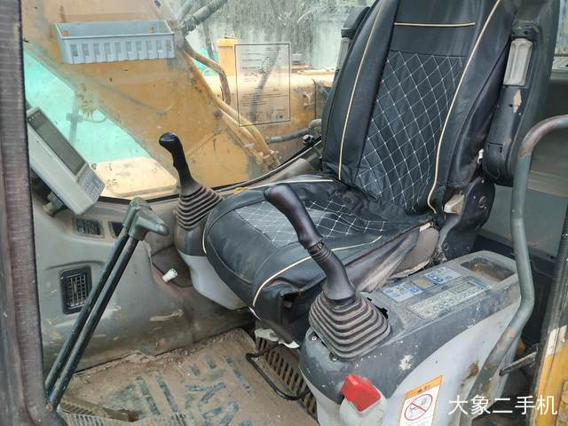 三一重工 SY135C 挖掘机