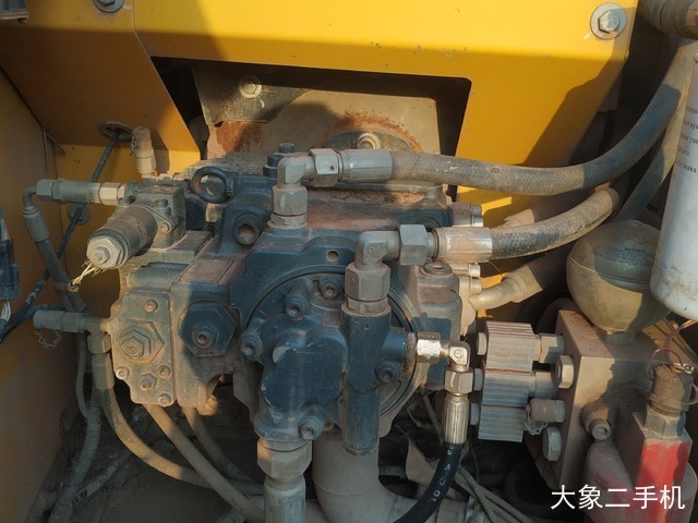 徐工 XE150 挖掘机