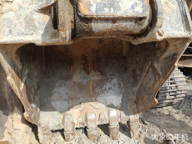 神钢 SK350LC-8 挖掘机