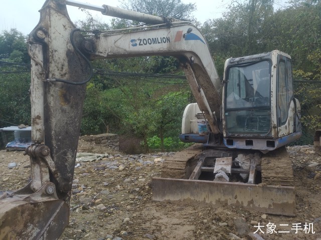 中联重科 ZE75 挖掘机