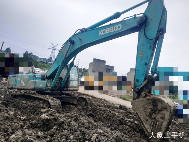 神钢 SK350LC-8 挖掘机