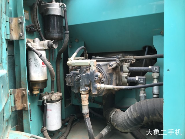 神钢 SK140LC-8 挖掘机