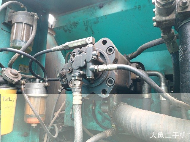 神钢 SK350LC-8 挖掘机