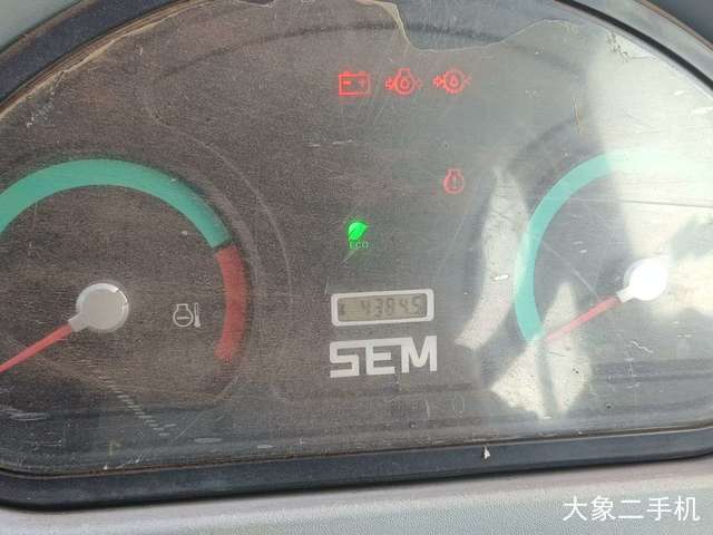 山工 SEM656D 装载机