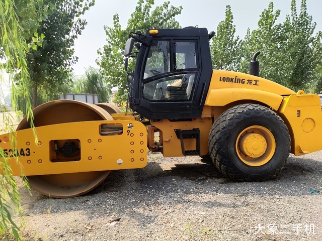 龙工 LG523A6 压路机