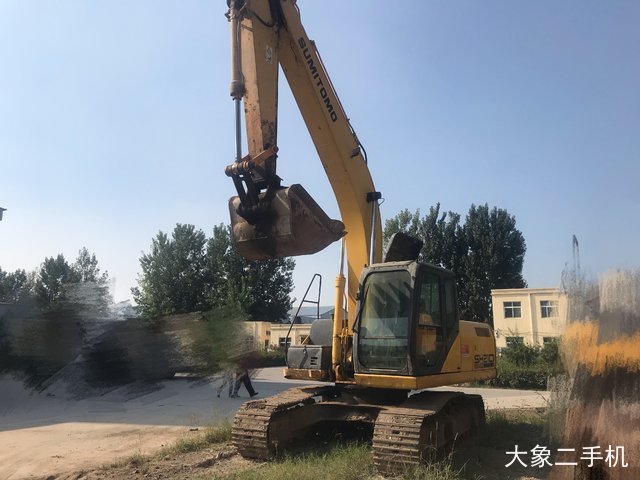 住友 SH210-5 挖掘机