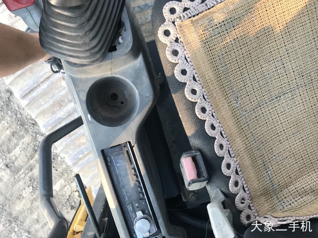 小松 PC220-8 挖掘机