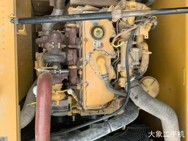 卡特彼勒 新一代Cat®323液压 挖掘机