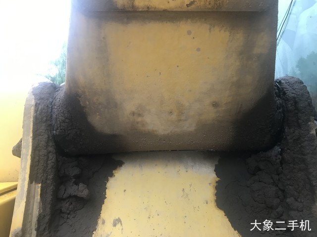 小松 PC200LC-8(600mm履带板) 挖掘机