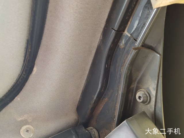 小松 PC240LC-8M0 挖掘机