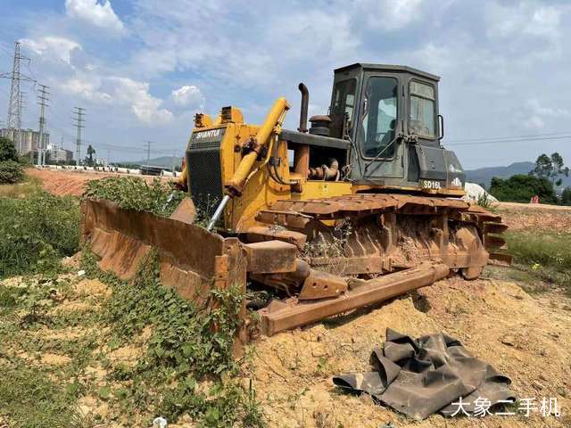 山推 SD16L湿地型 推土机