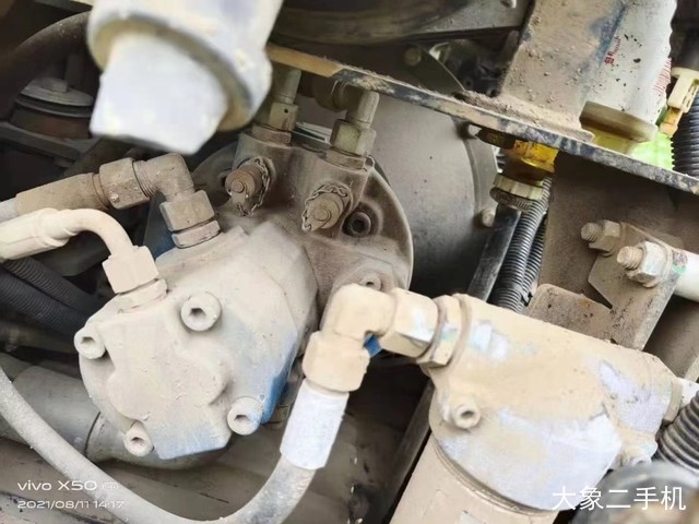 山东临工 E660F 挖掘机