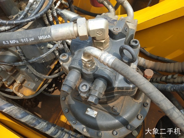 龙工 LG6485H 挖掘机