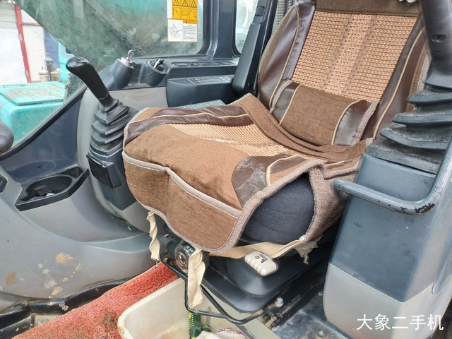 神钢 SK350LC-8 挖掘机