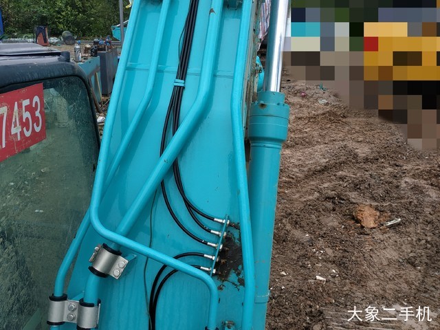 神钢 SK260LC-10 挖掘机