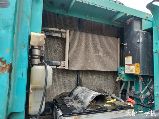 神钢 SK260LC-8 挖掘机