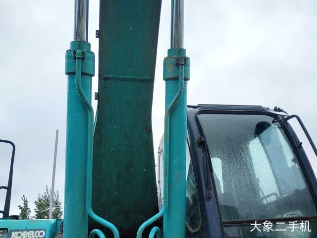 神钢 SK350LC-8 挖掘机