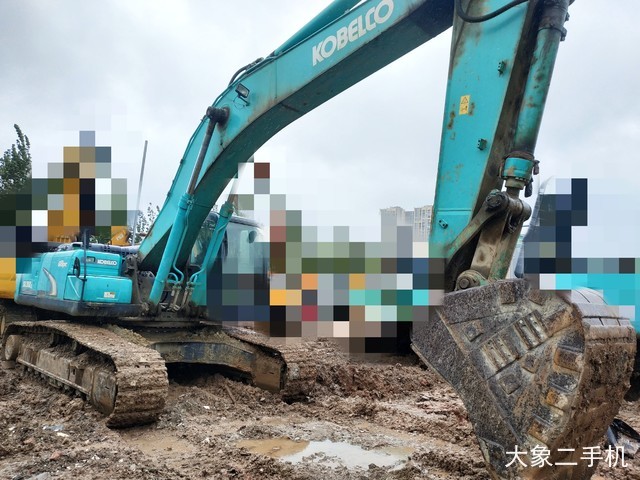 神钢 SK350LC-8 挖掘机