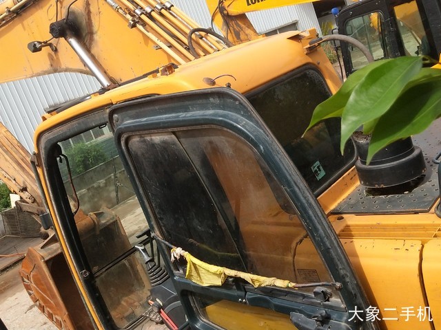 现代 R225LC-9T 挖掘机