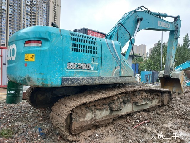 神钢 SK260LC-10 挖掘机