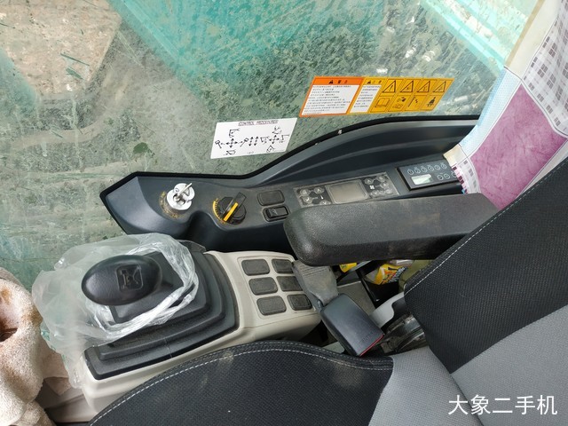 神钢 SK260LC-10 挖掘机