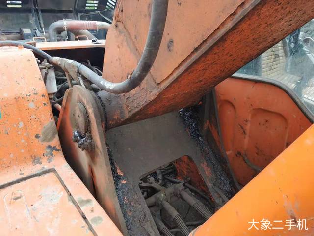 斗山 DH215-9E 挖掘机