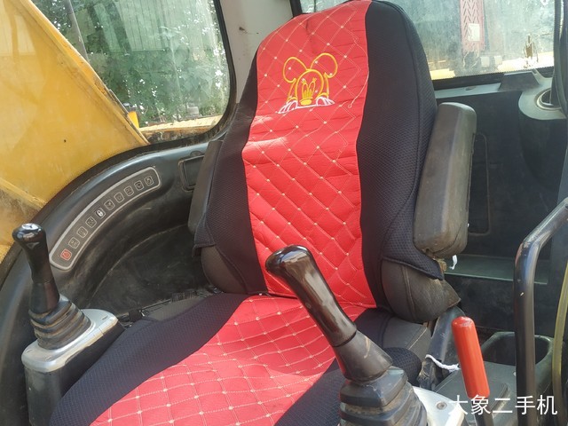 杰西博 JS230LC 挖掘机