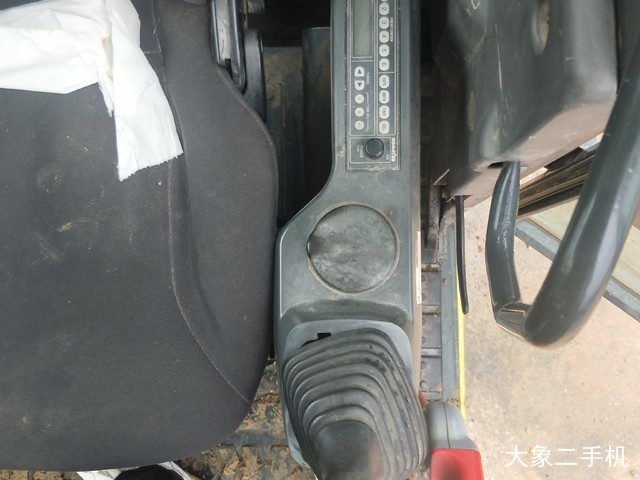 小松 PC70-8 挖掘机