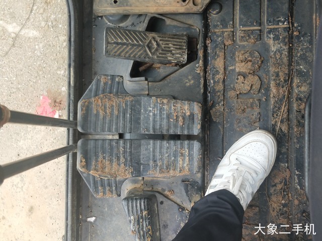 小松 PC70-8 挖掘机