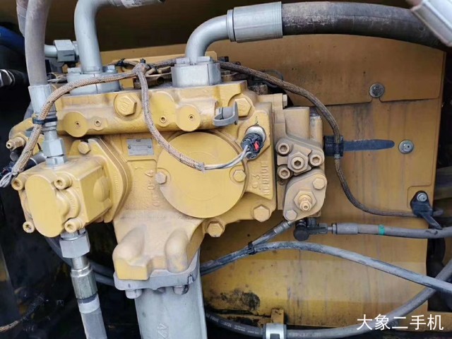 卡特彼勒 330D2L液压 挖掘机