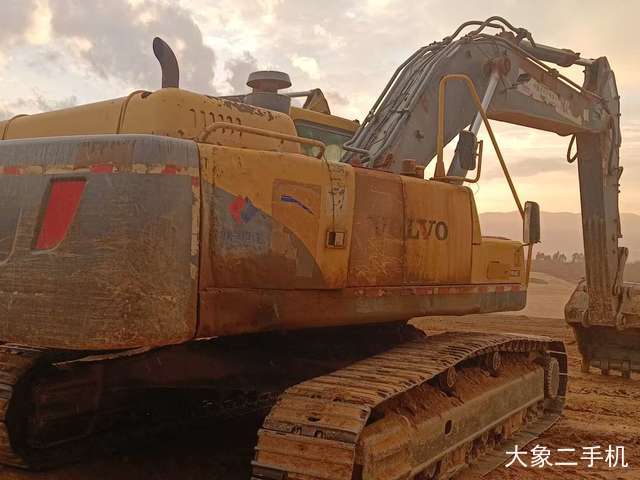 沃尔沃 EC360BLC 挖掘机