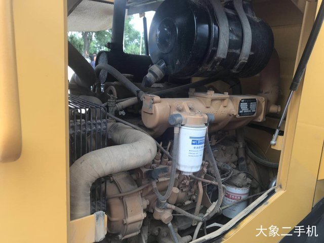 山东临工 LG918 装载机