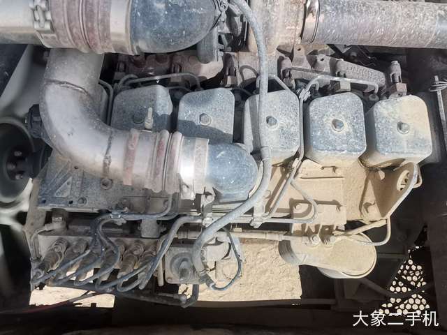 加藤 HD820 挖掘机