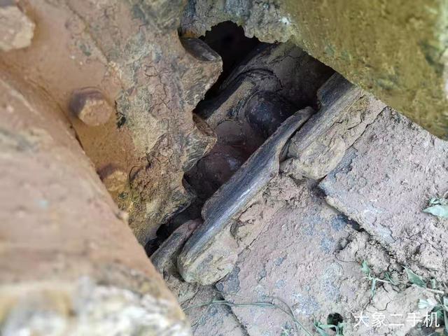 神钢 SK130-8 挖掘机