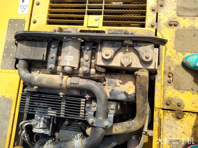 小松 PC240LC-8 挖掘机