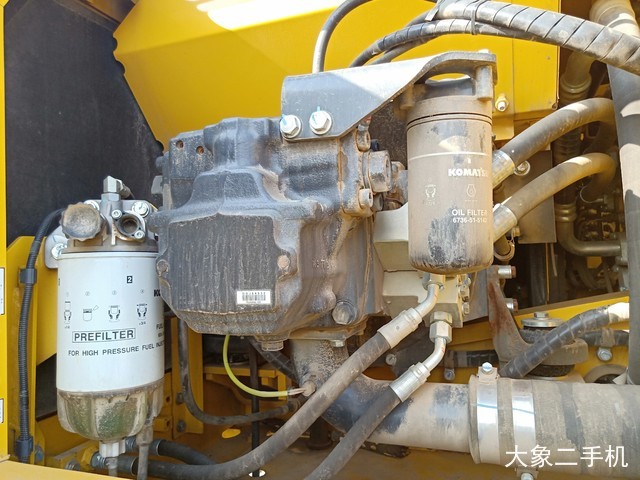 小松 PC220-8M0 挖掘机