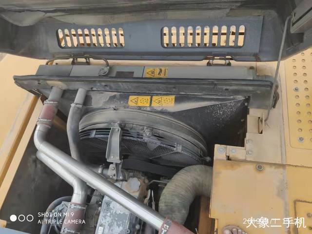 徐工 XE370CA 挖掘机