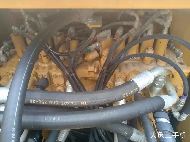 卡特彼勒 320D-E 挖掘机